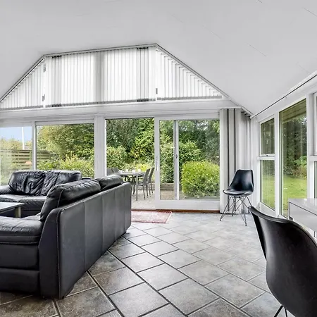 Frida - 125m From The Sea By Interhome * Koge